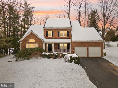 1134 ROUND PEBBLE LANE RESTON VA 20194