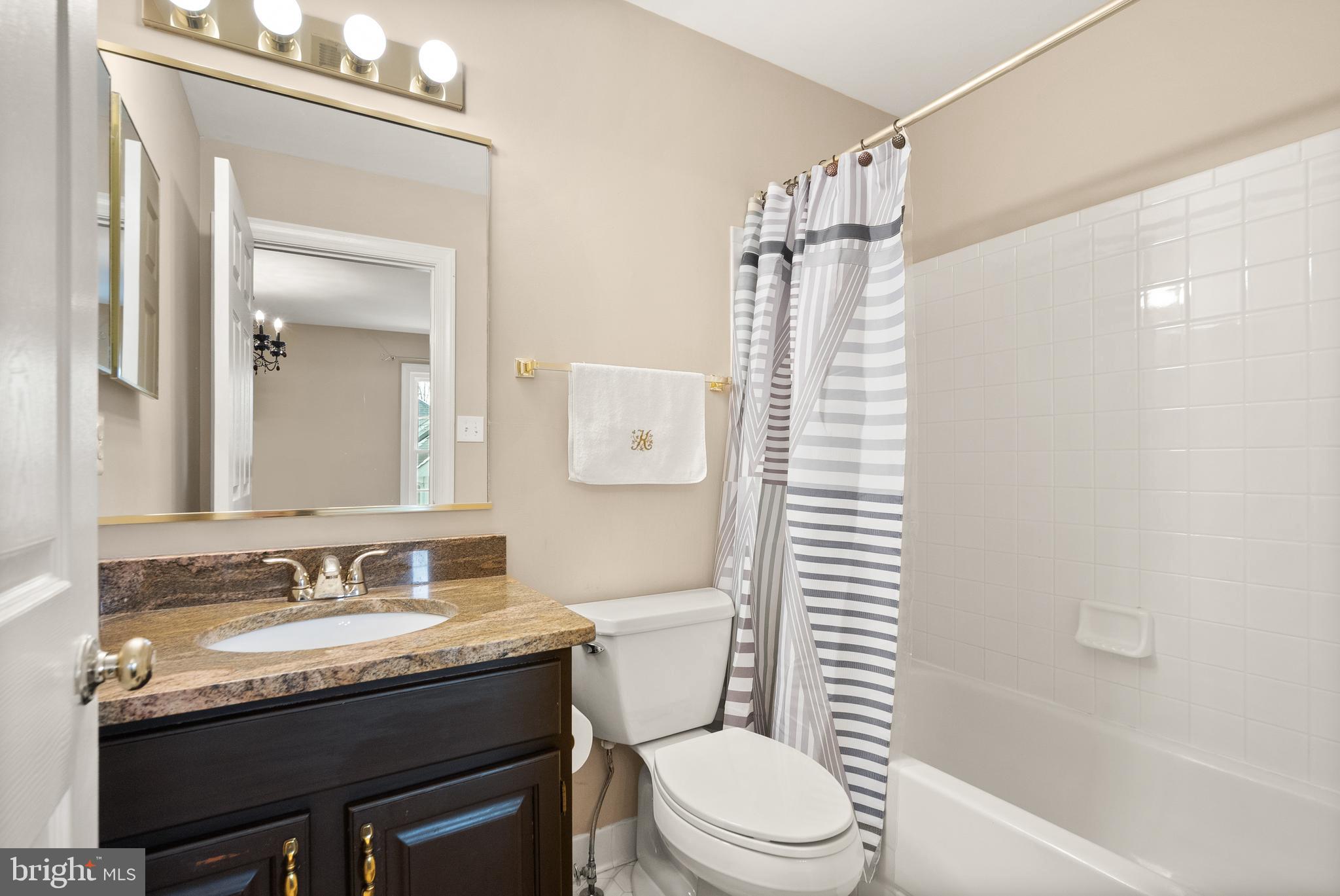 RESTON - Residential