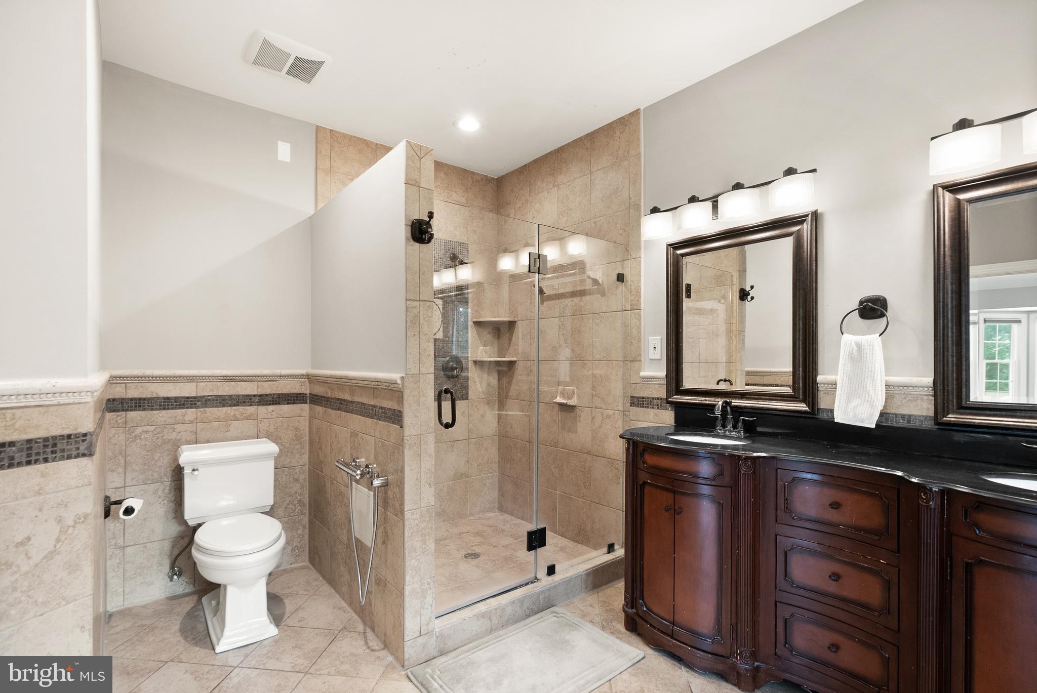 RESTON - Residential