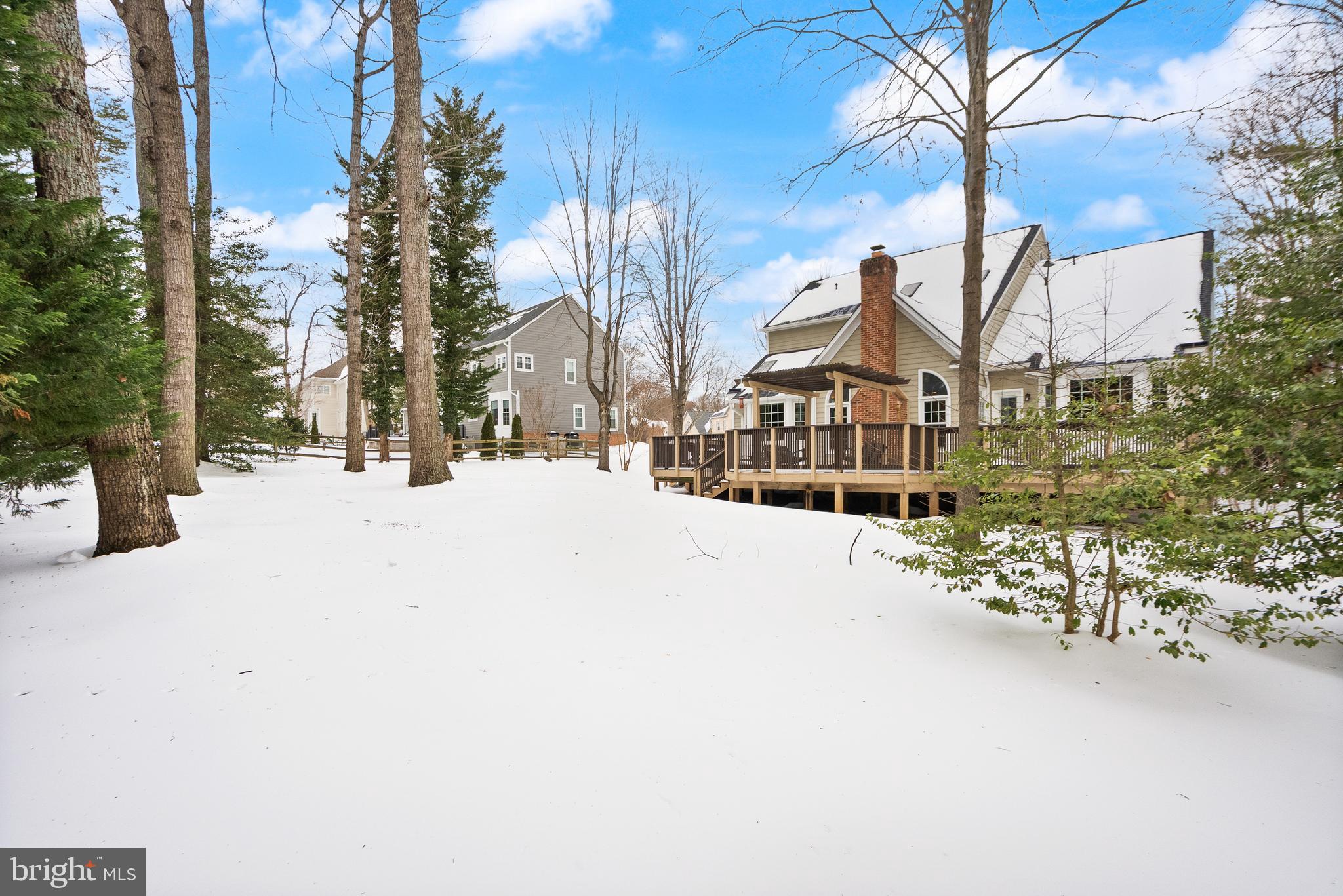 RESTON - Residential