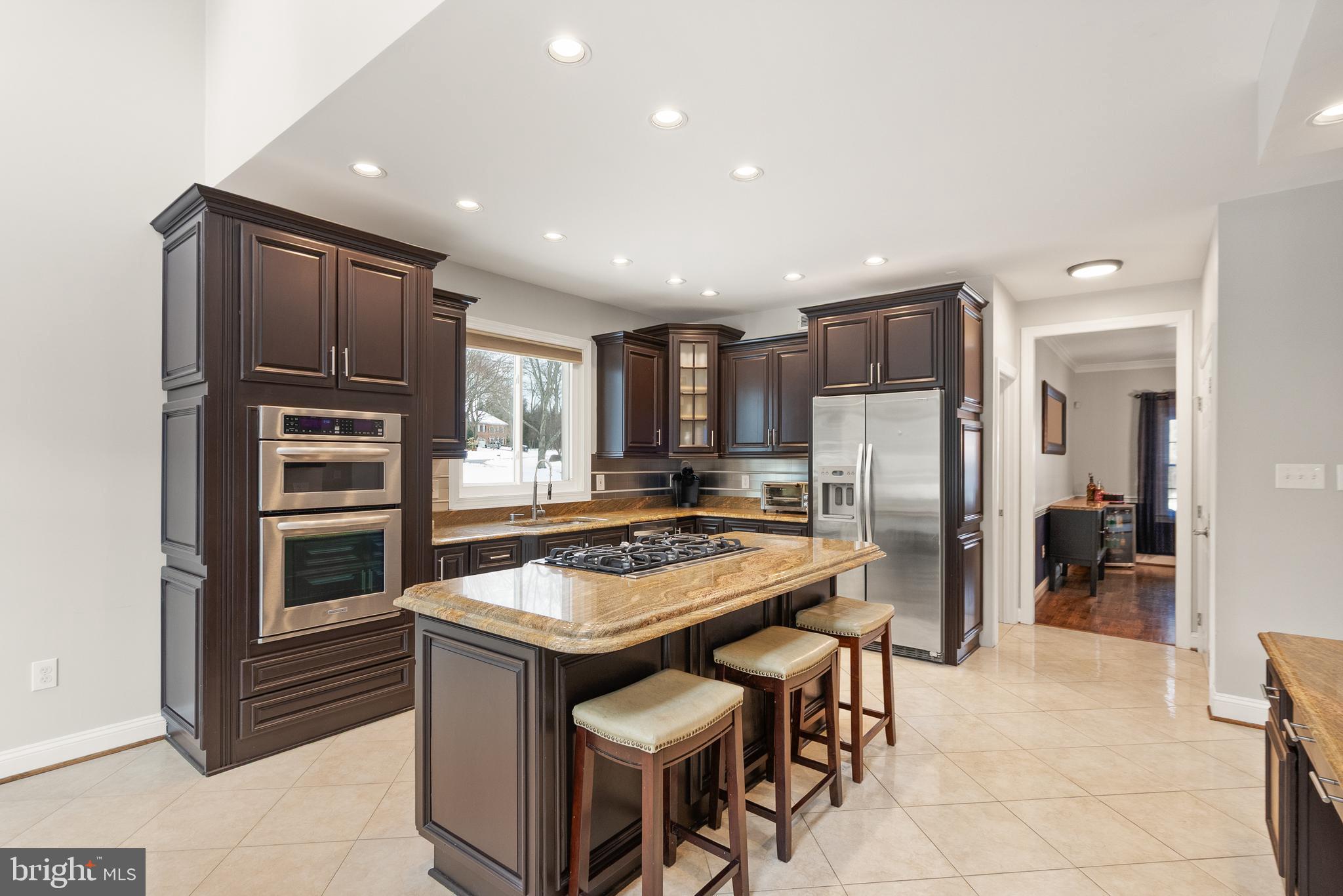 RESTON - Residential