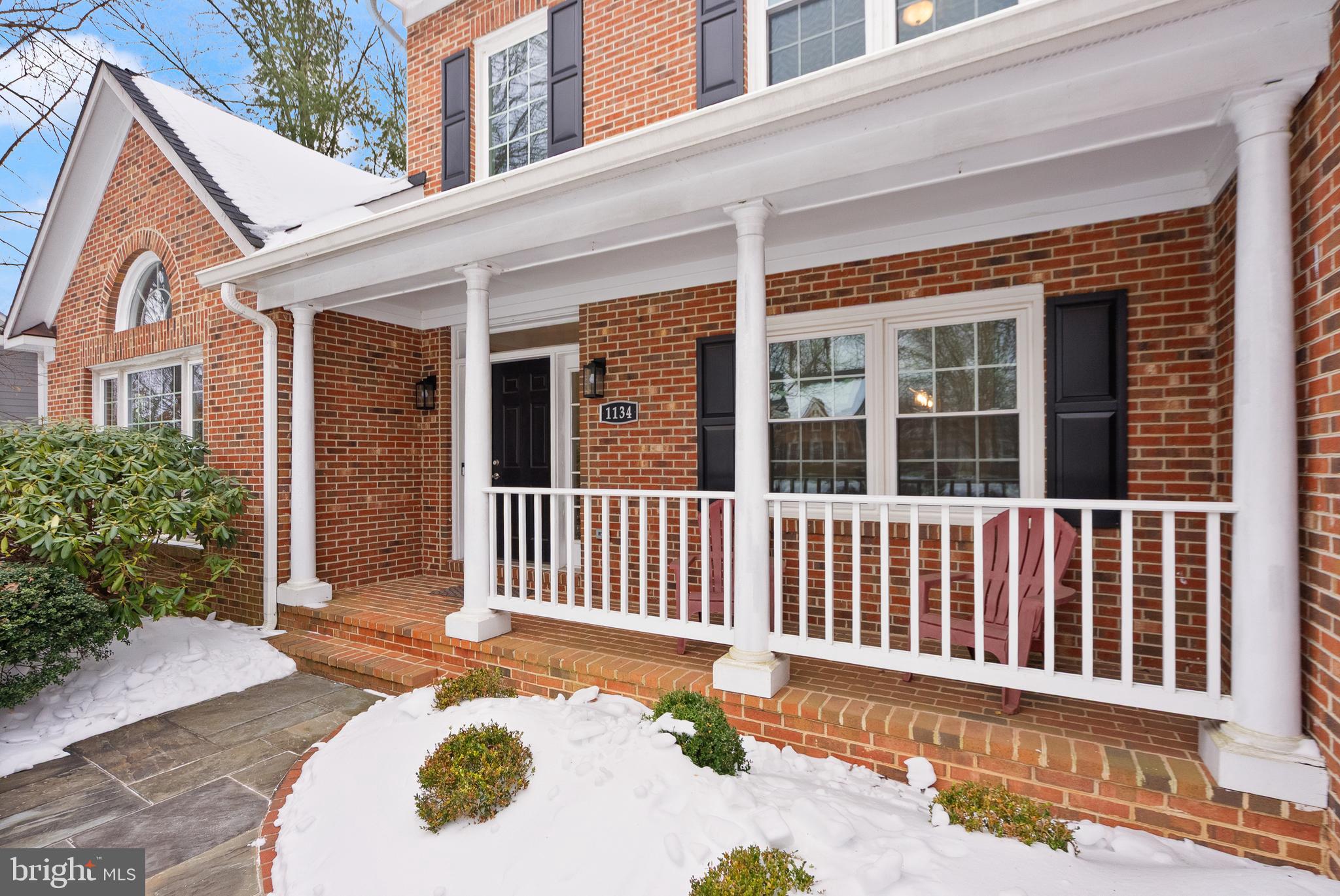 RESTON - Residential