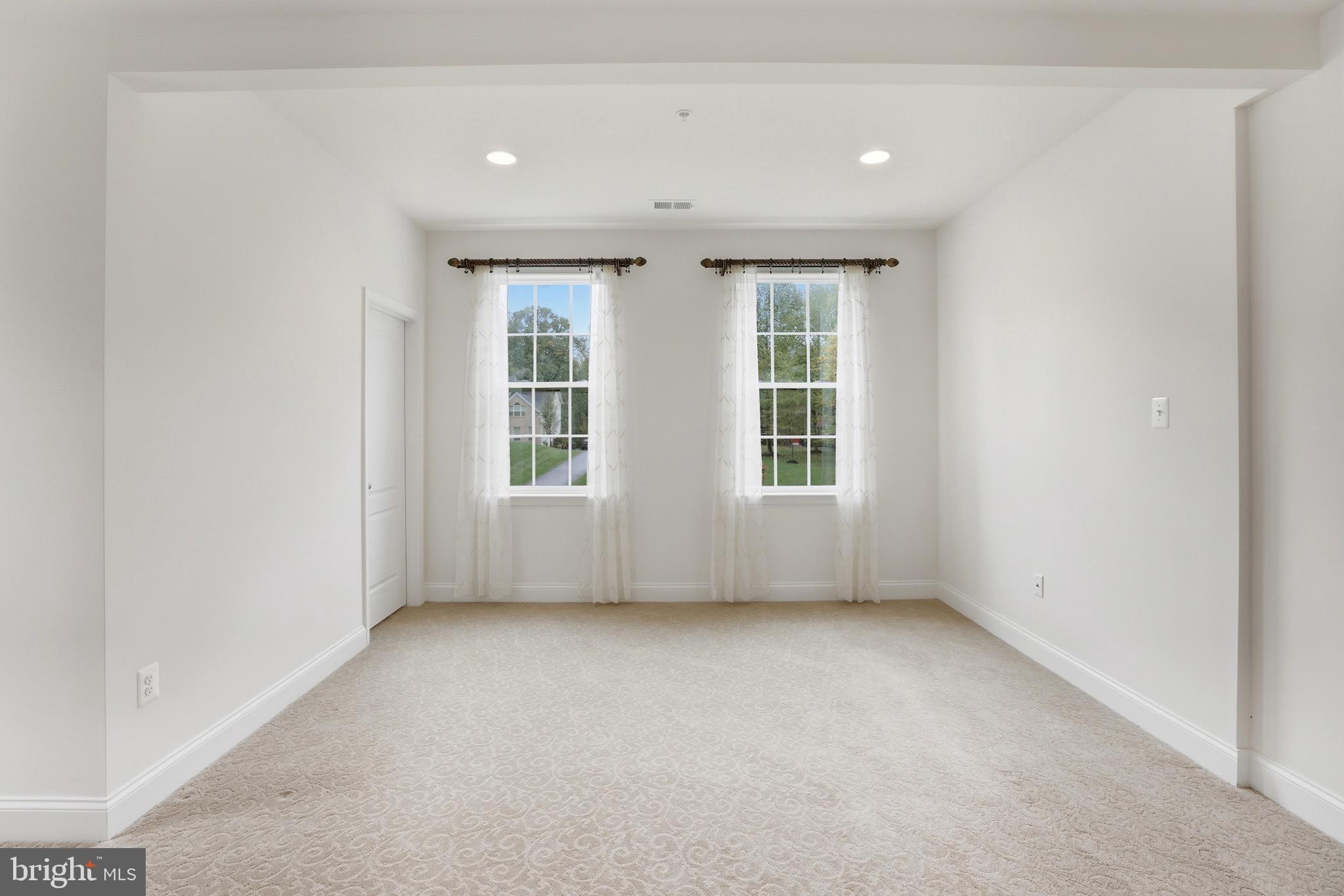 DUVALL - Residential