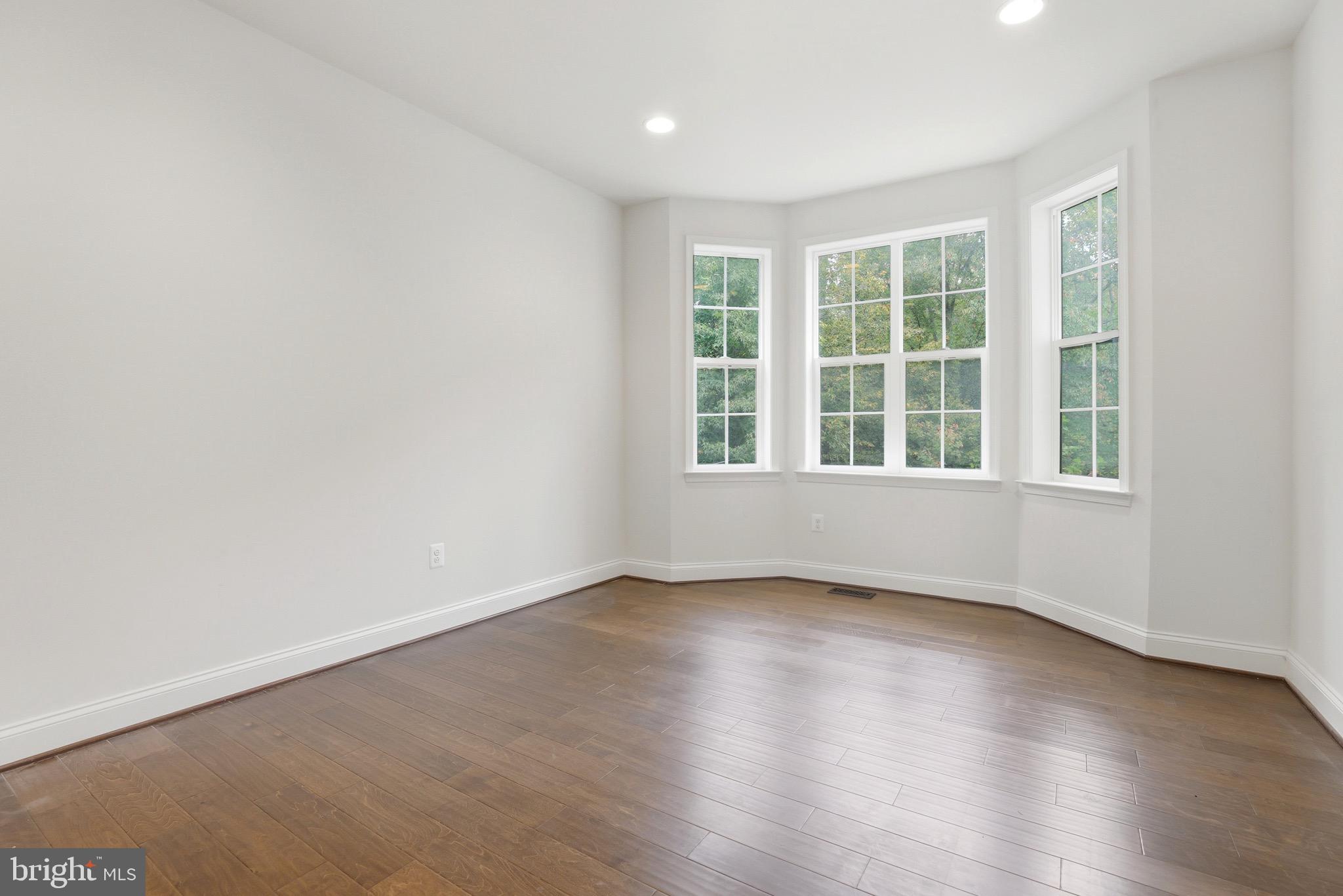 DUVALL - Residential