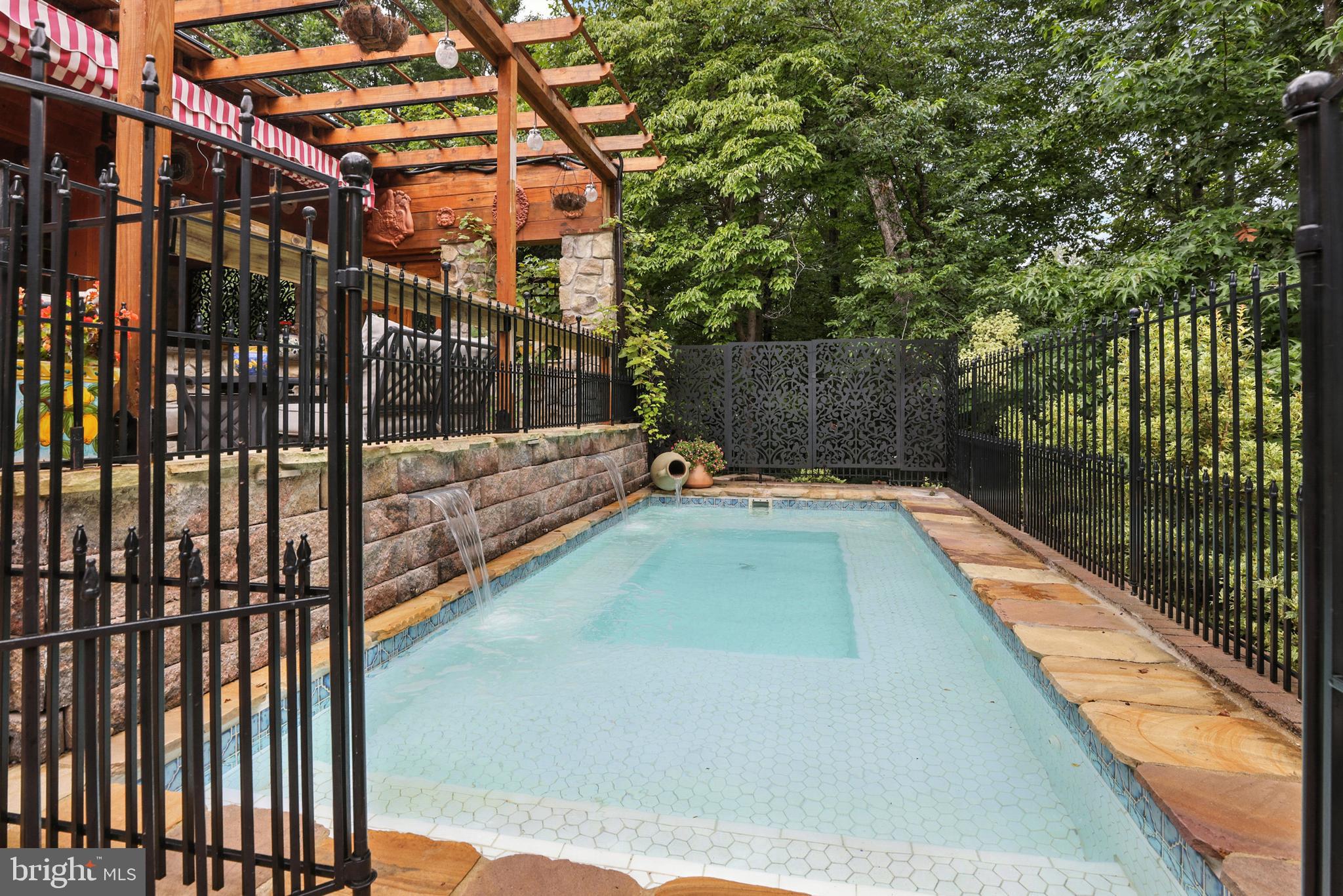10008 THOMAS BROOKE PLACE