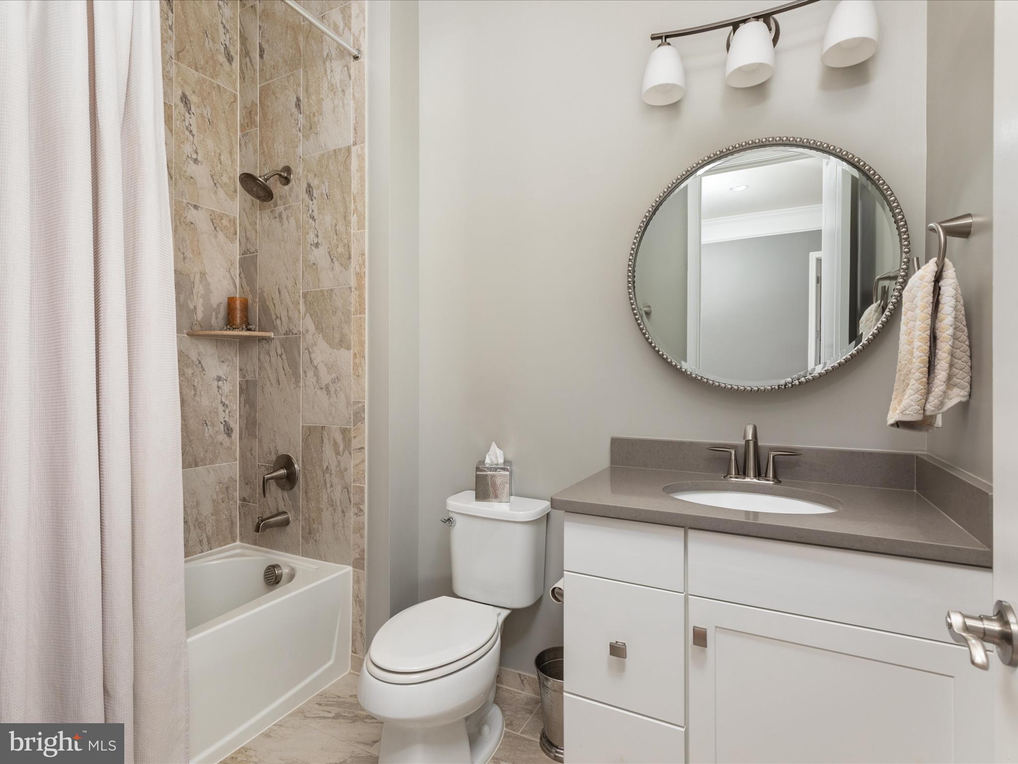 MEADOW BROOK FARM - Residential