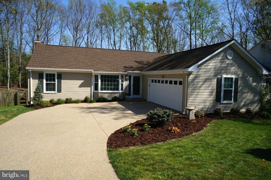 Total Renovation - Countless Updates & Upgrades! Meticulous w/Feat Incl: *HW Flrs *Custom Entry Door *Kit w/Quartz Cntrs, Tumbled Marble & Glass Backsplsh, Brkfst Nook, Cabs w/Pull Out Shelves *4 Season Sunroom w/Cathedral Ceiling *Bath w/Heated Tile Flrs *Basement Fin in 2016 to Incl: Rec Room w/Built-In Pub Tables, Dry Bar, Workshop *Vinyl Siding 2014 *Low Maintenance, Pro Landscaped Yard *More