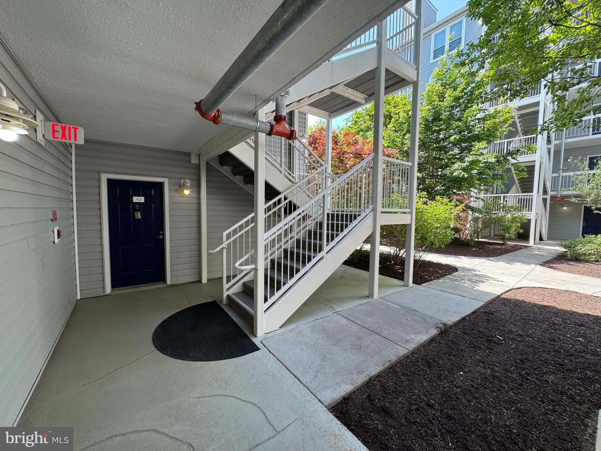 FOUR WINDS AT OAKTON - Residential