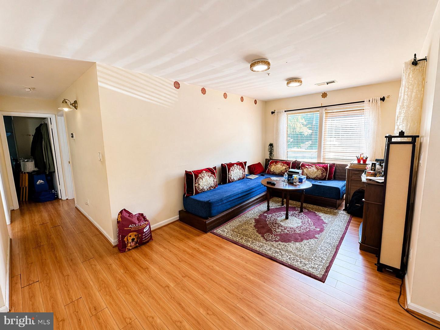 FOUR WINDS AT OAKTON - Residential