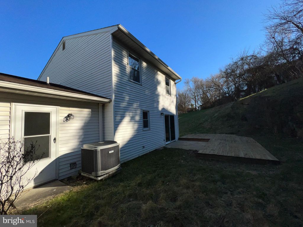 Photo of 21 Russet Lane, Millersville, PA 17551 (MLS # PALA2044748)