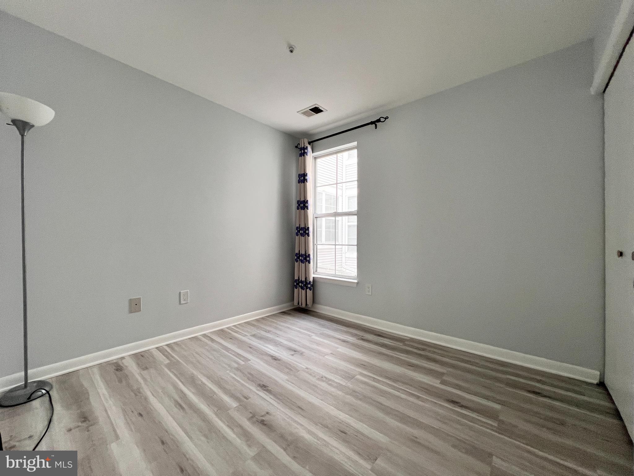 ODEND HAL - Residential Lease