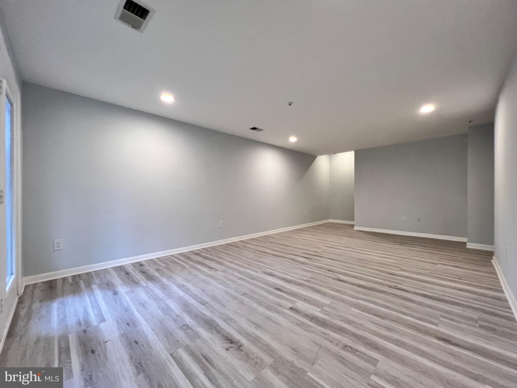 ODEND HAL - Residential Lease