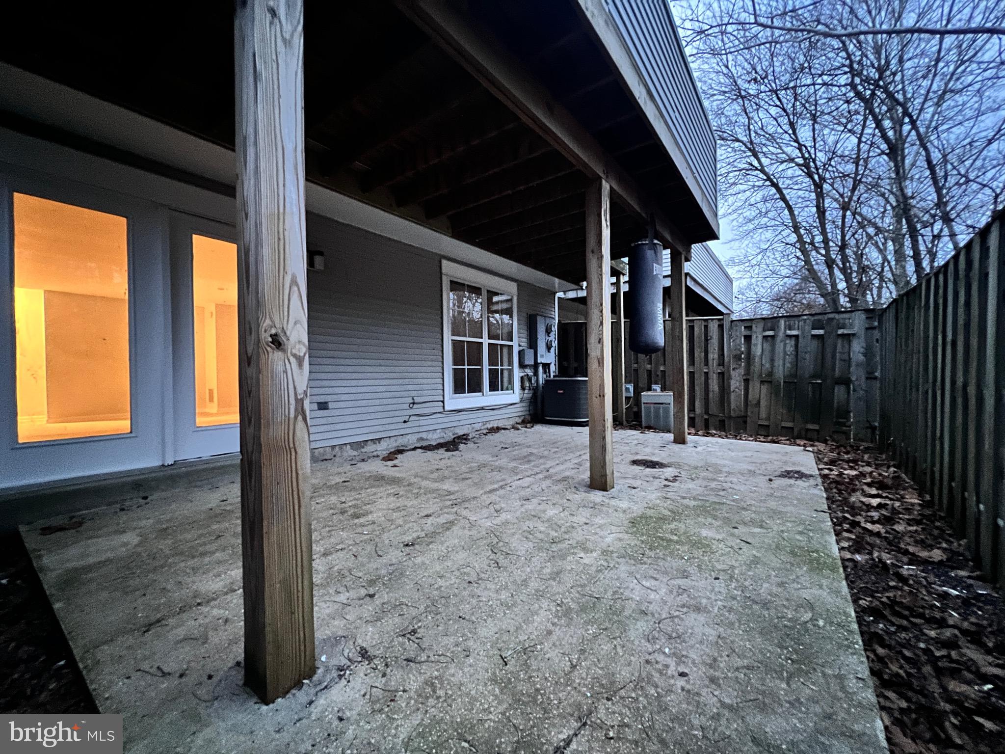 ODEND HAL - Residential Lease