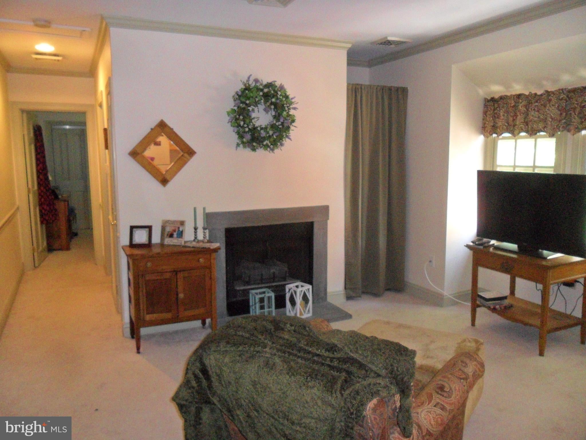 222 DELAWARE ST. 2