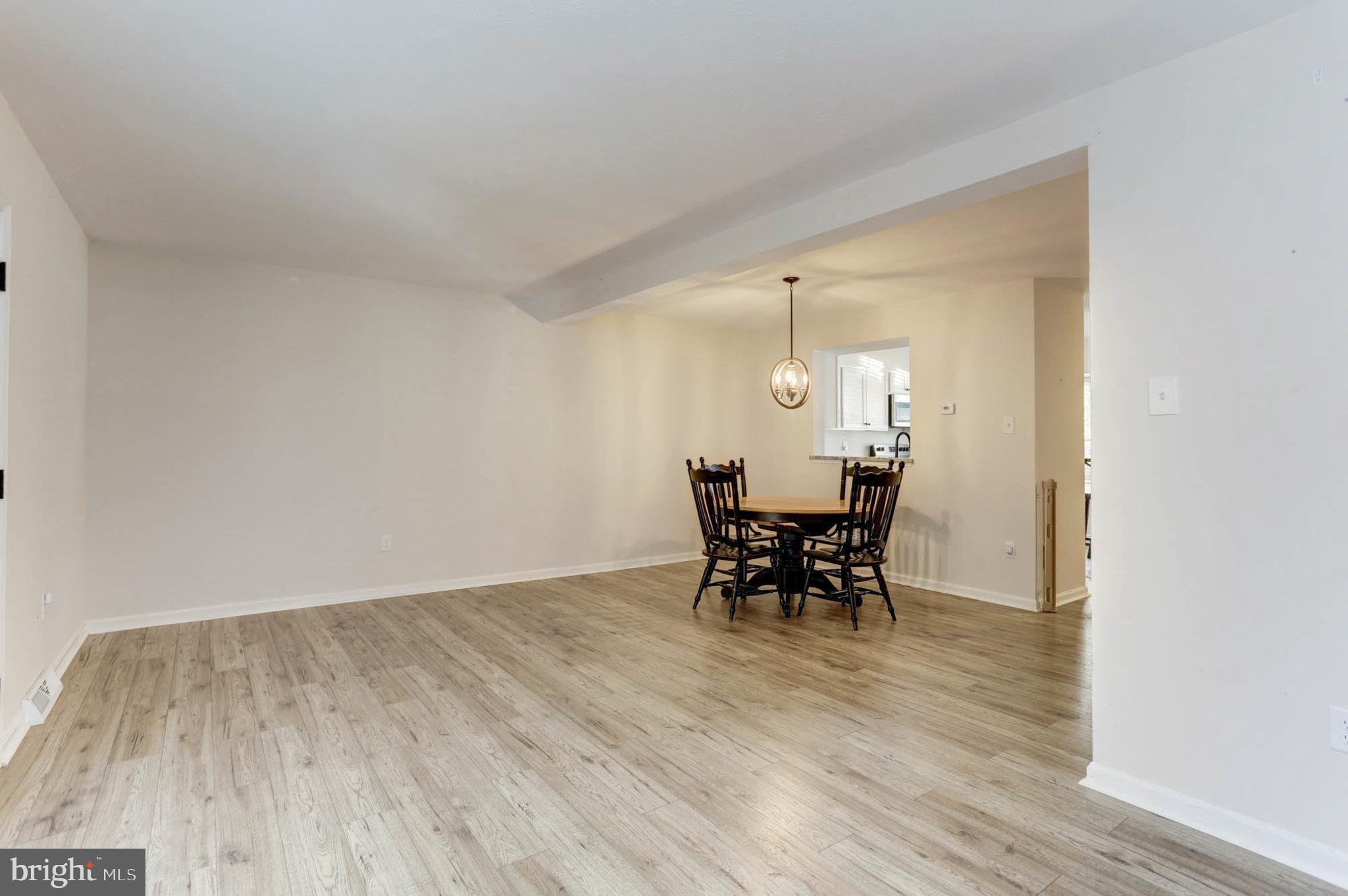 ROBERTS FIELD - Residential