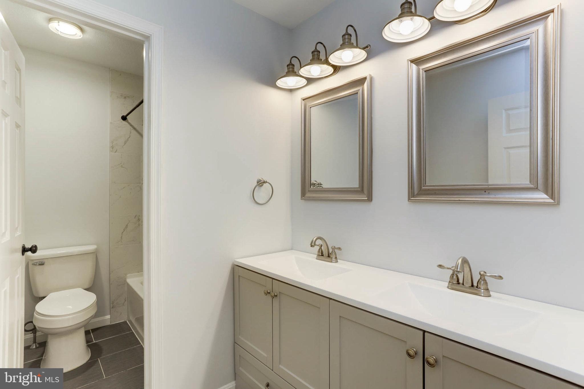 ROBERTS FIELD - Residential