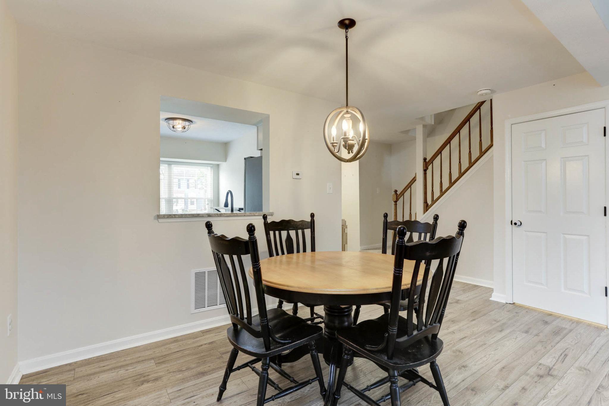 ROBERTS FIELD - Residential