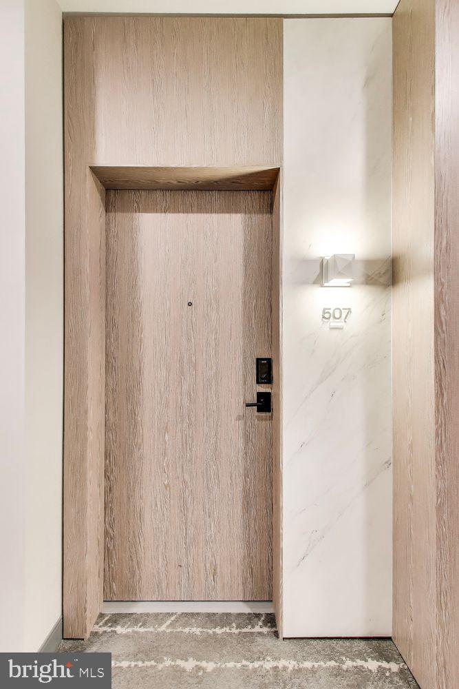 701 SWANN AVENUE 507