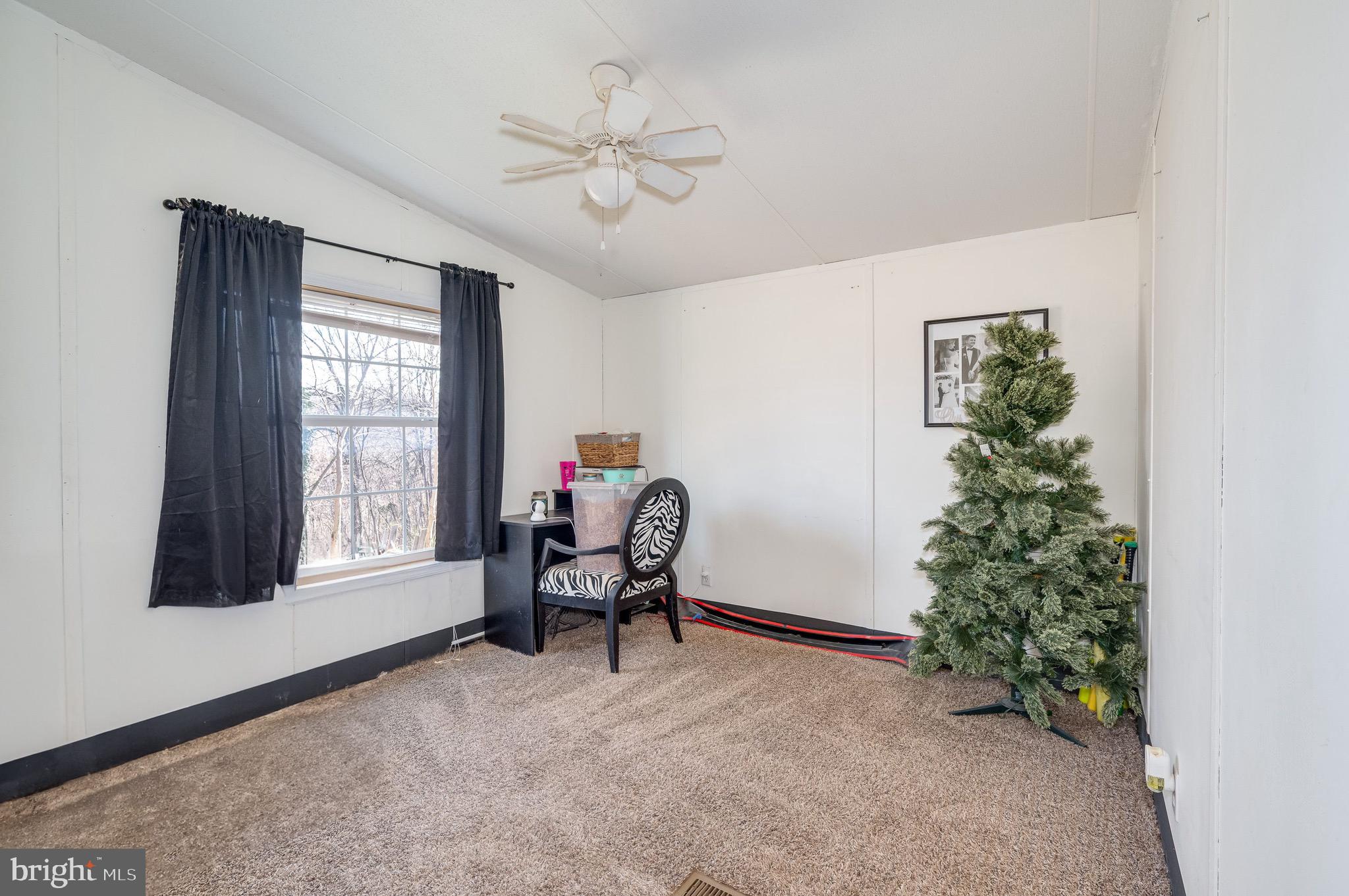 POTOMAC HILLS - Residential