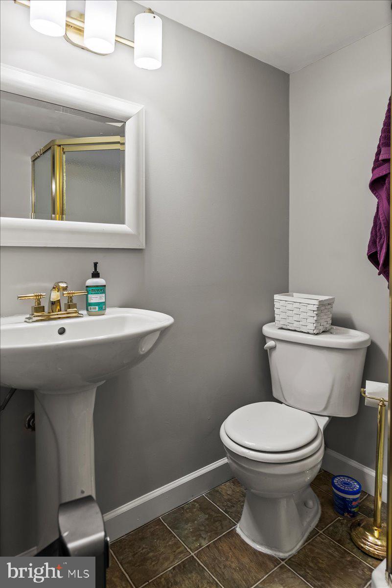 VILLAGE OF OAK GROVE - Residential