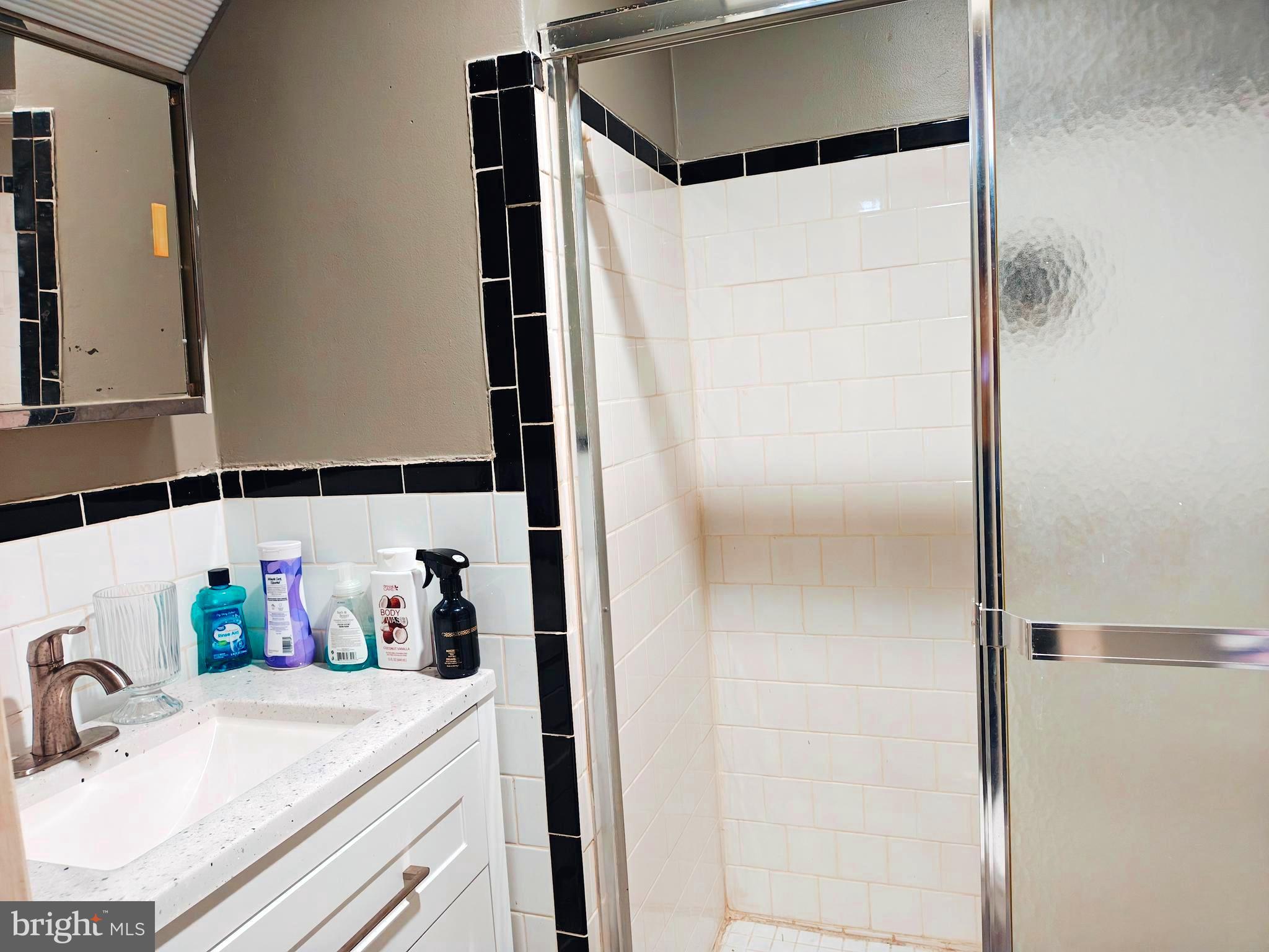 MONTPELIER VILLAGE - Residential