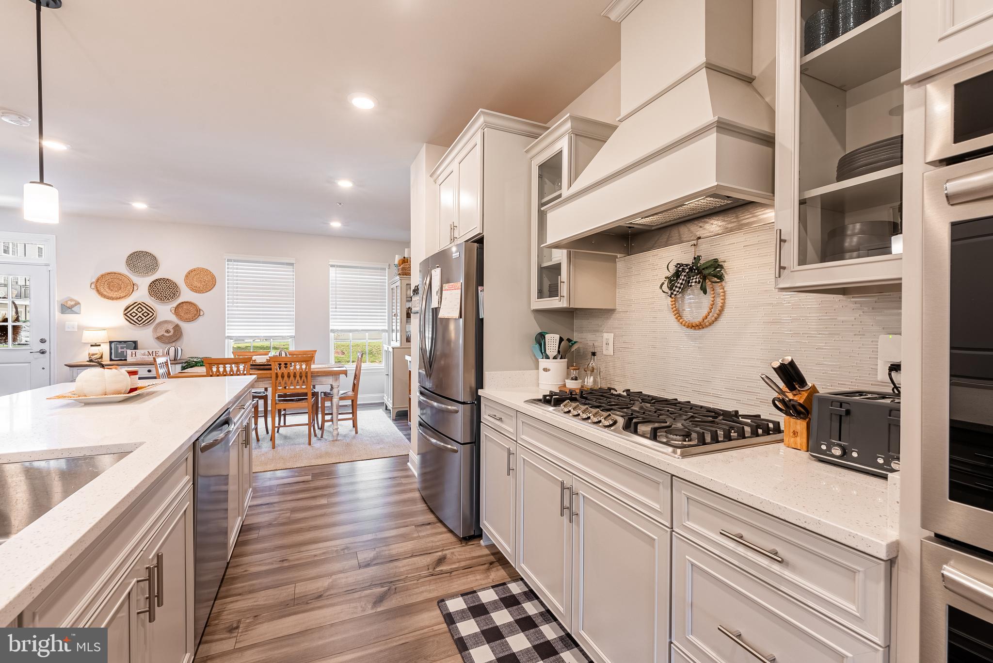 PARKSIDE - Residential