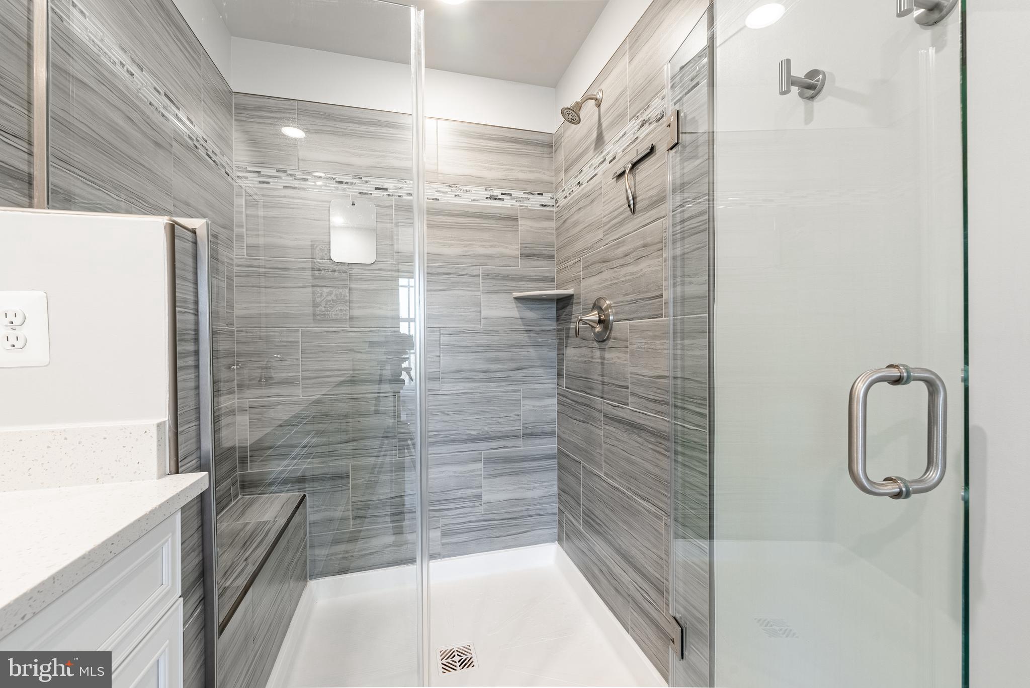 PARKSIDE - Residential