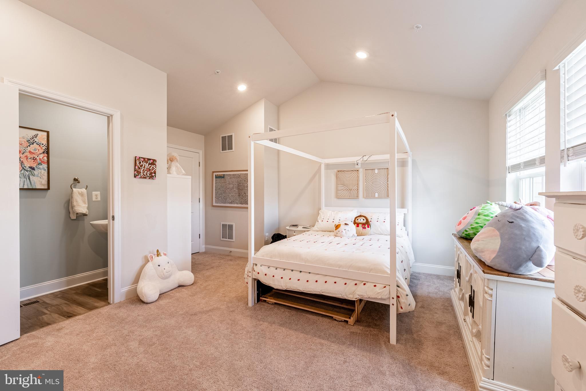 PARKSIDE - Residential