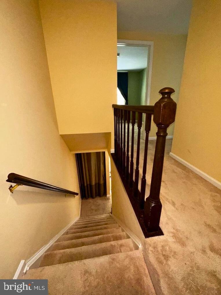 BURKE CENTRE - Residential Lease