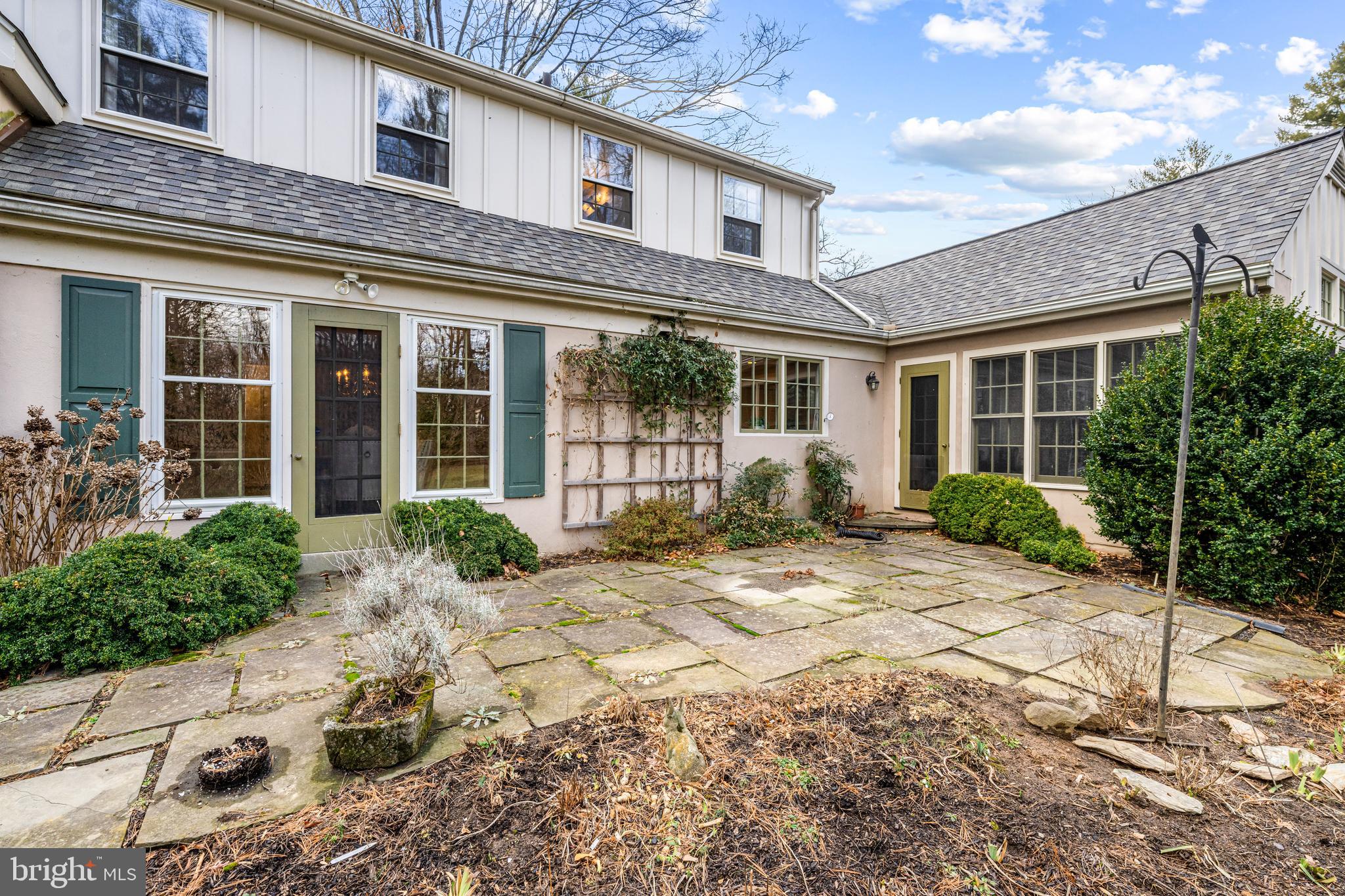 DEEPDALE - Residential