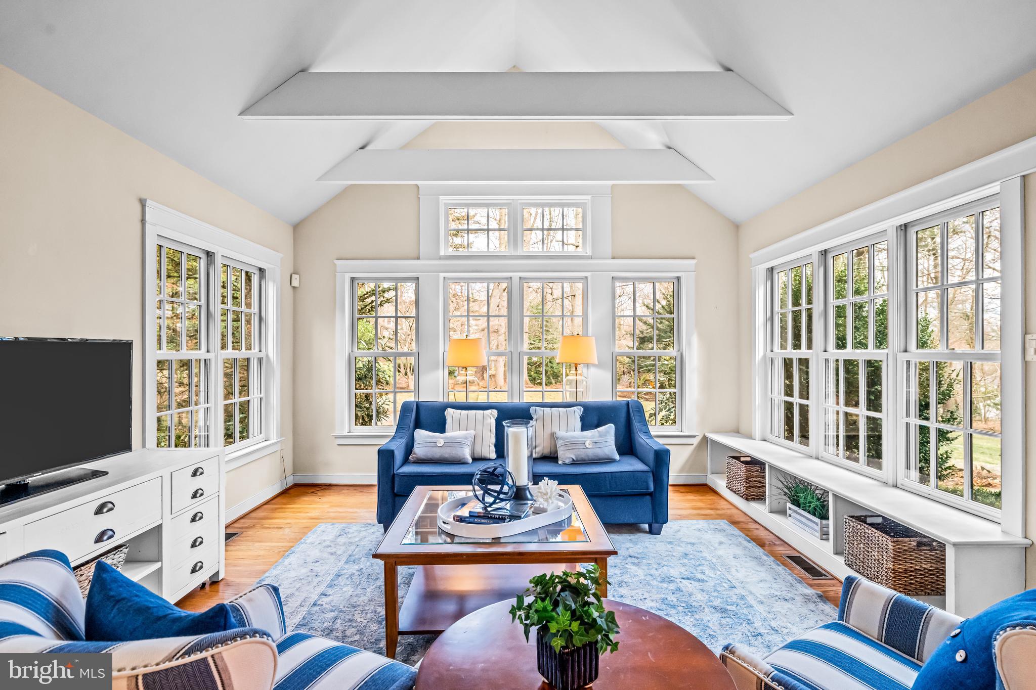 DEEPDALE - Residential