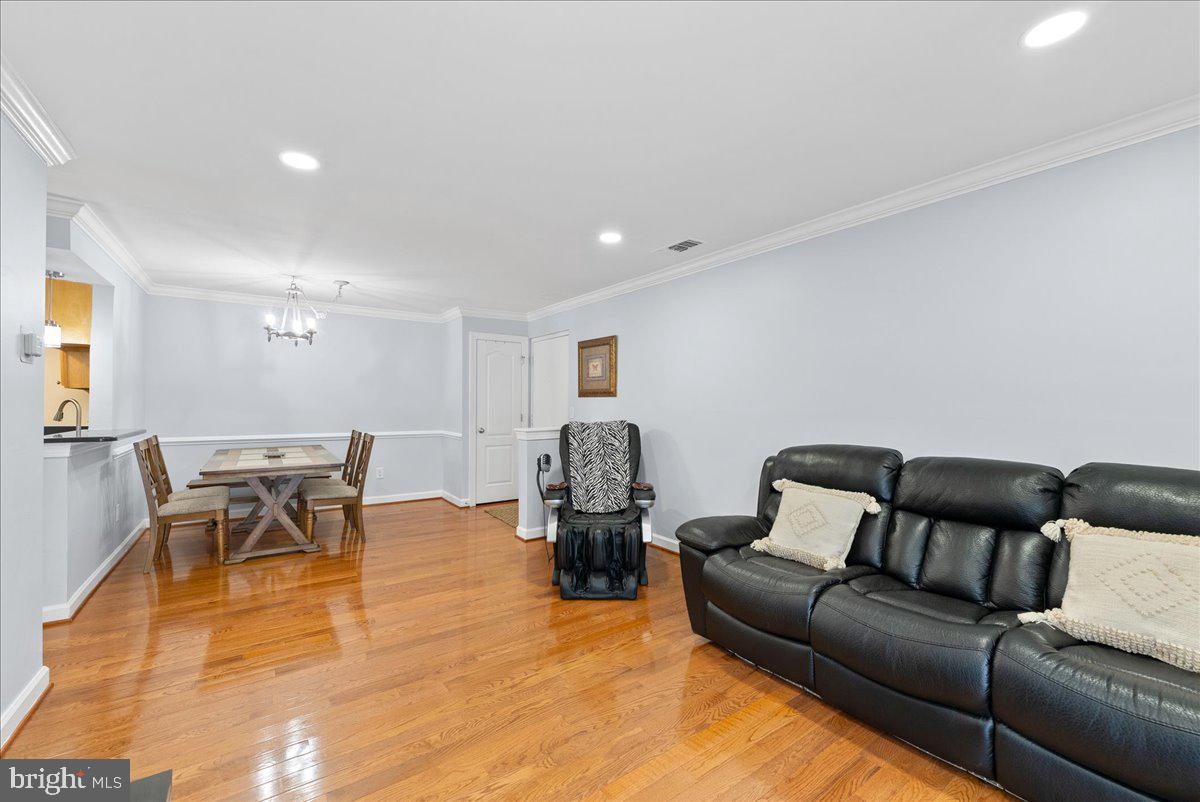 MADISON RIDGE - Residential