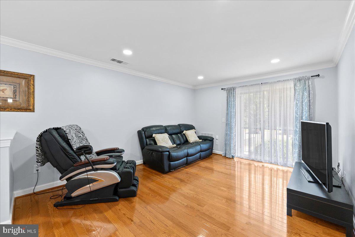 MADISON RIDGE - Residential