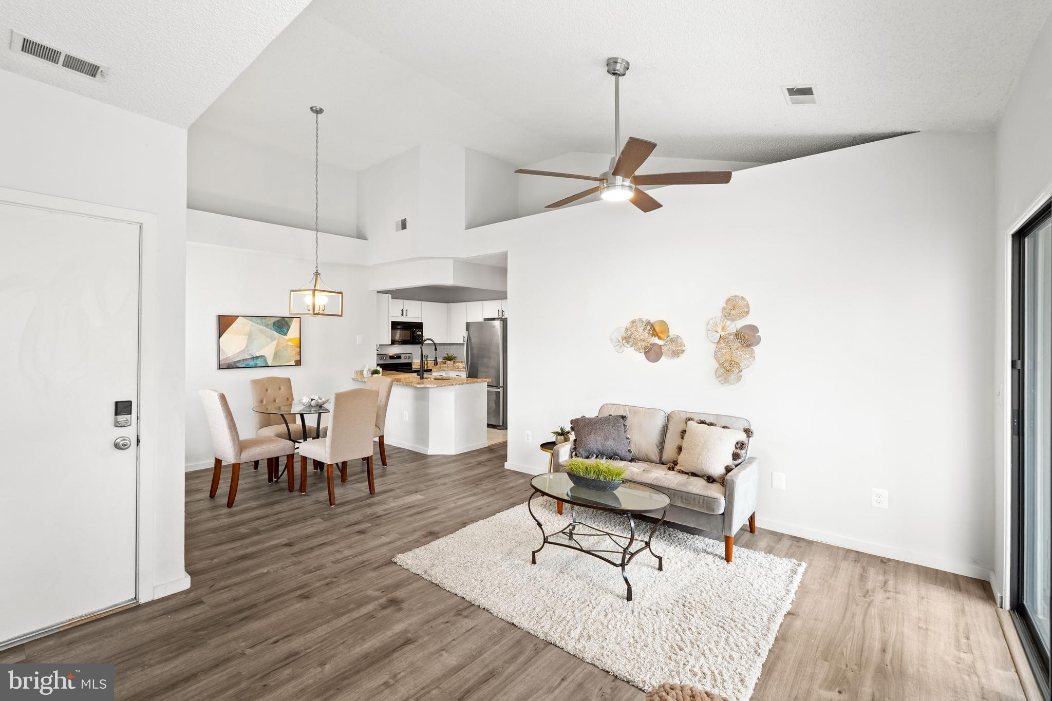 SUMMERRIDGE - Residential