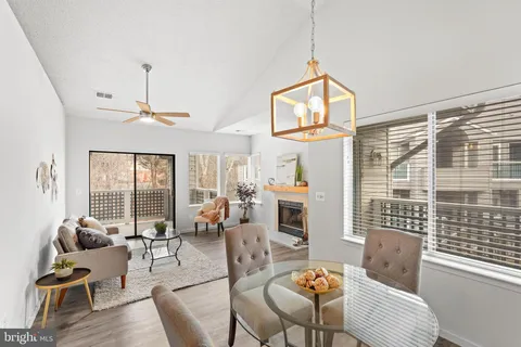 11731 Summerchase Circle Unit 1731E, Reston, VA 20194 - MLS#: VAFX2292754