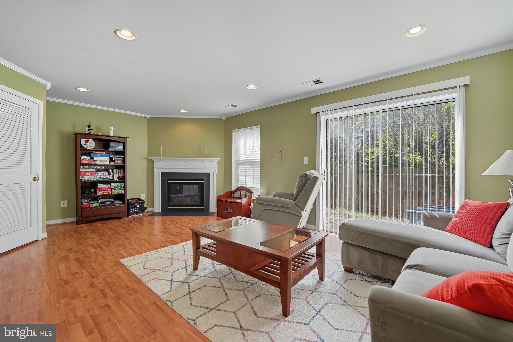 INDEPENDENCE - Residential