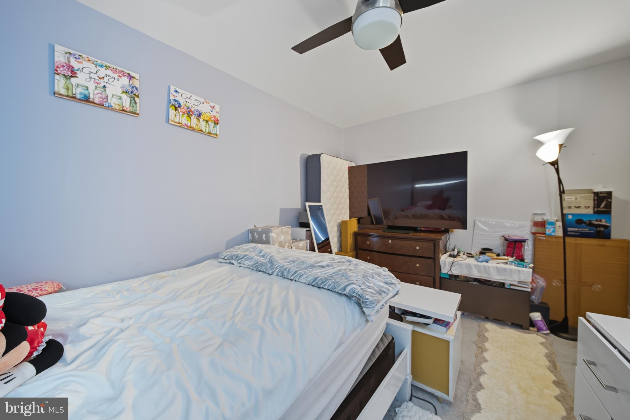 PARKSIDE CONDOMINIUMS - Residential Lease