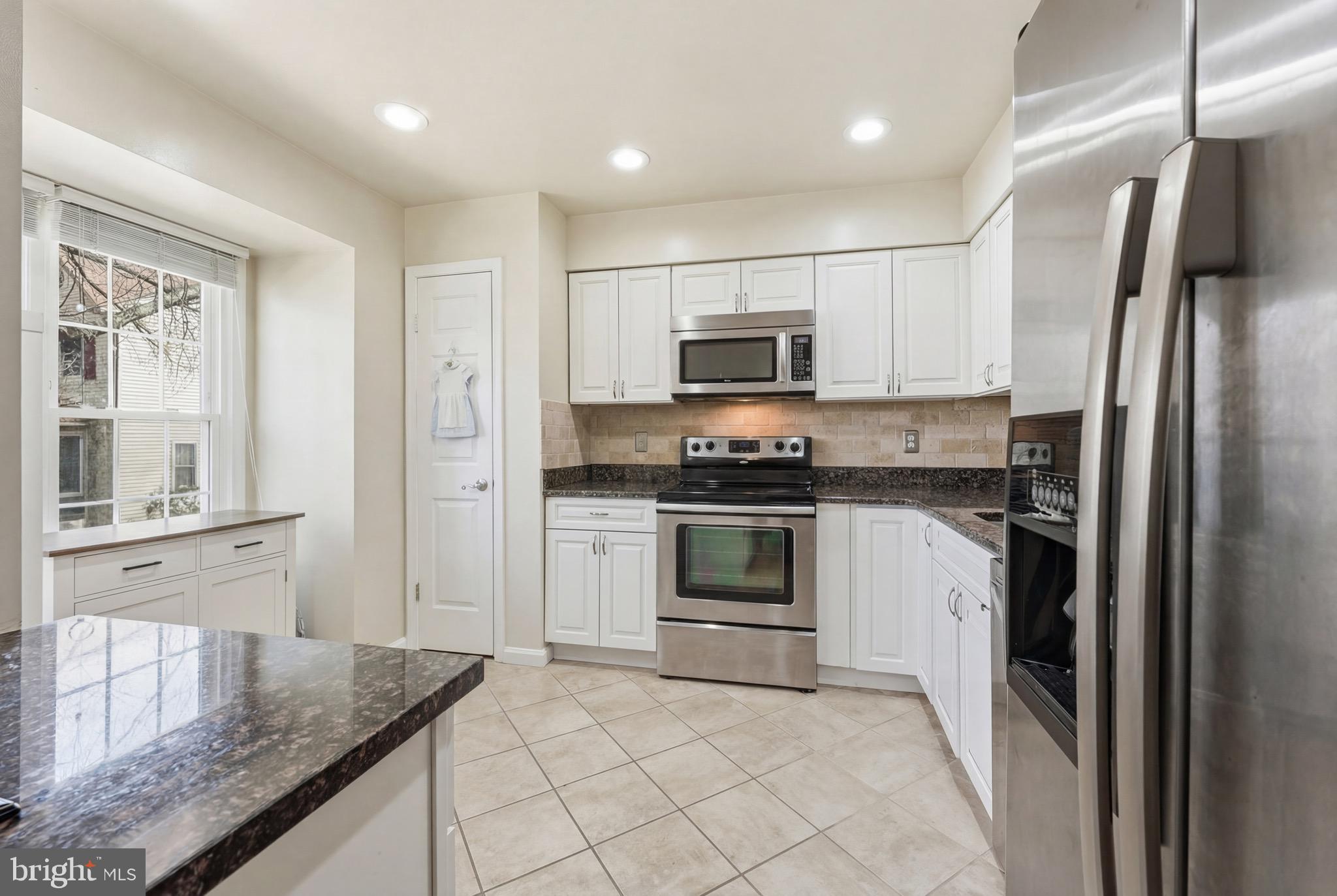 5948 WILD BROOK COURT