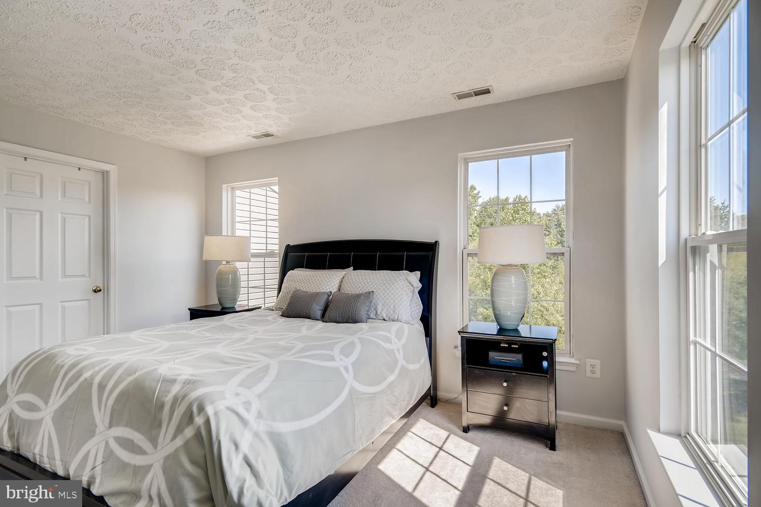 PERRY HALL FARMS - Residential