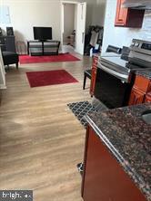 HUNTING PARK - Residential Lease