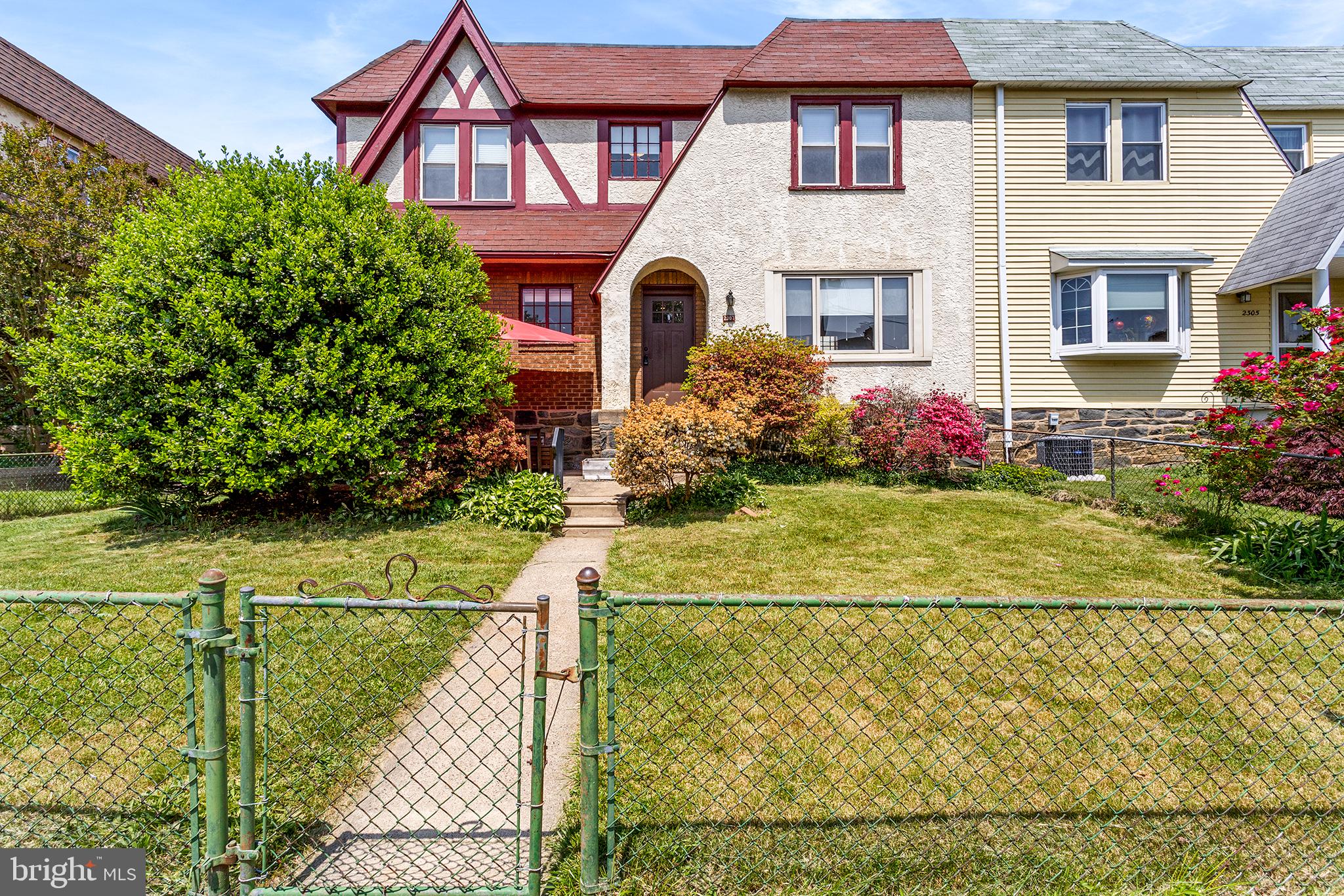 ARDMORE PARK - Residential