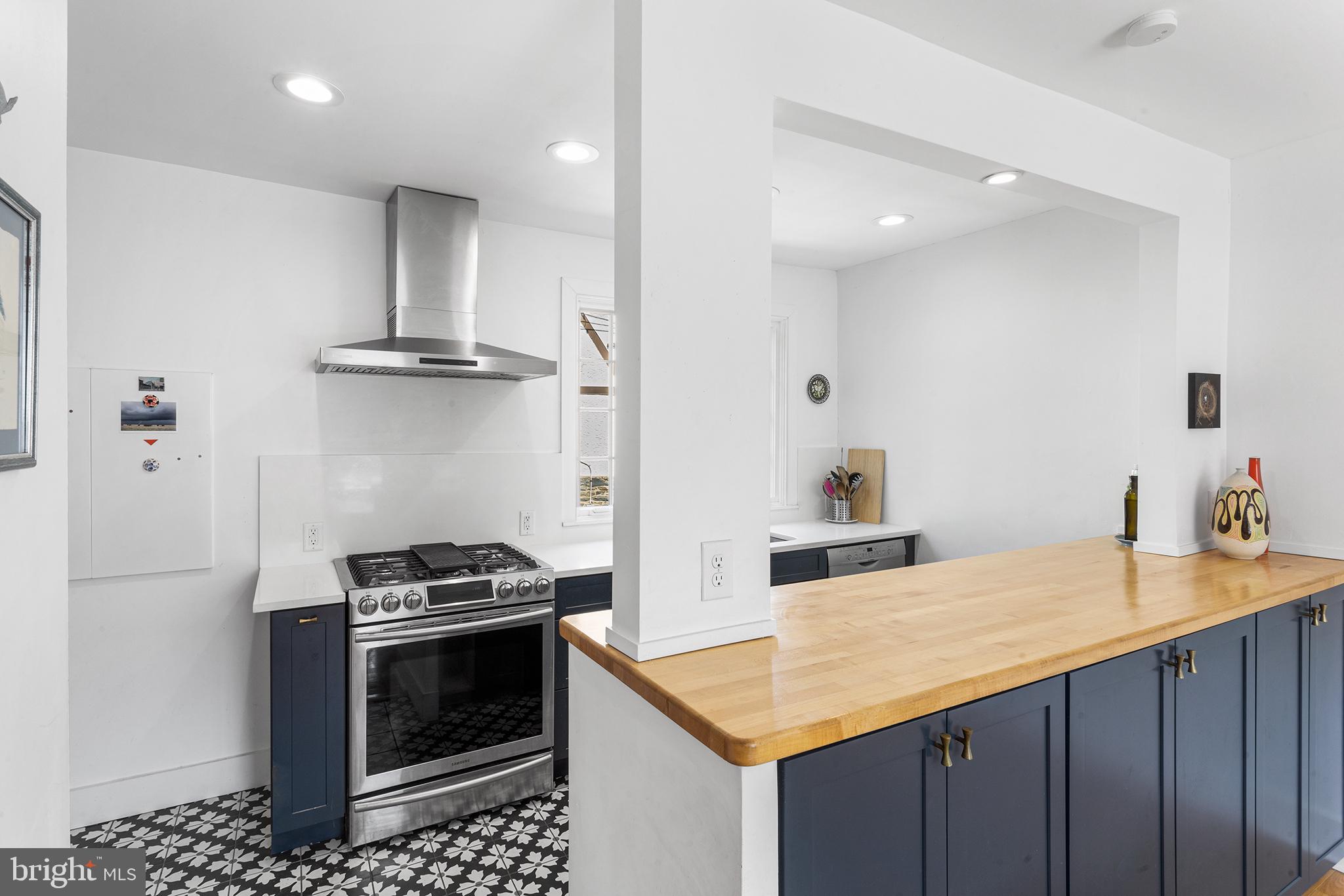 ARDMORE PARK - Residential