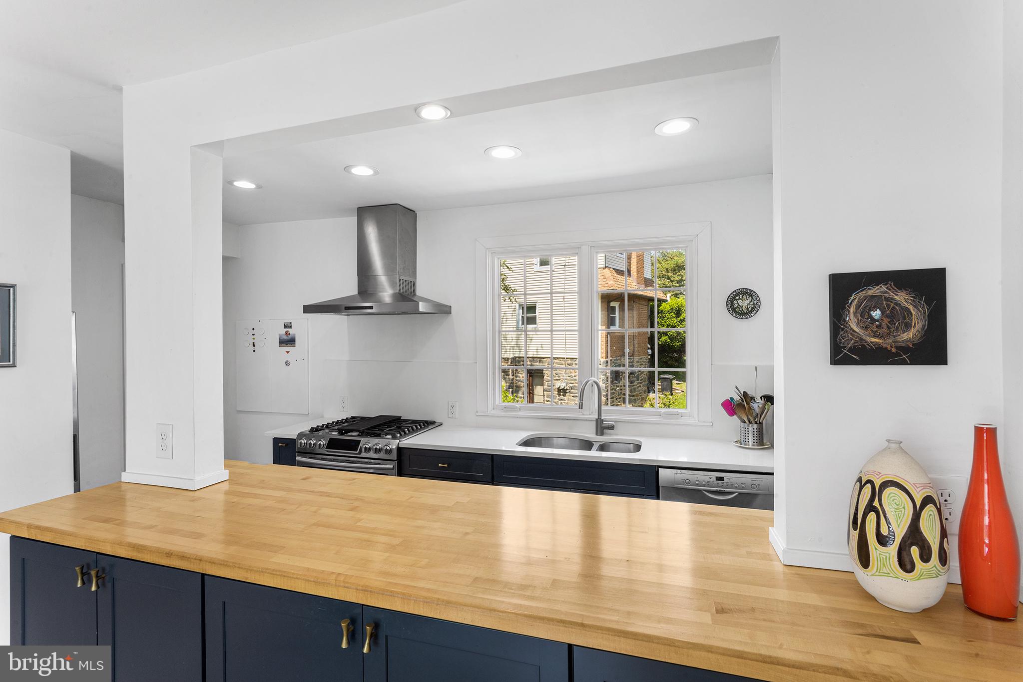 ARDMORE PARK - Residential