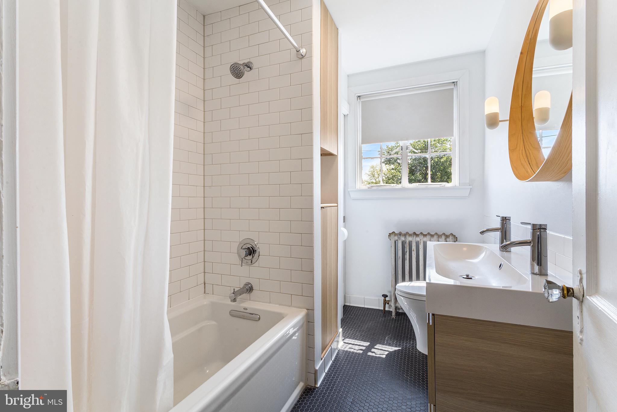 ARDMORE PARK - Residential