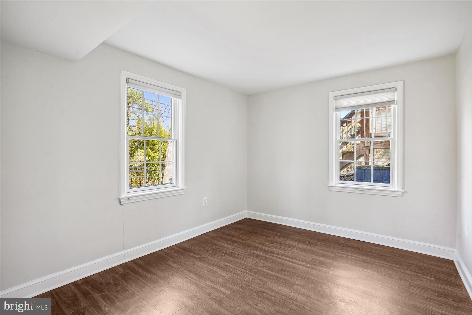 ROLLINGWOOD - Residential