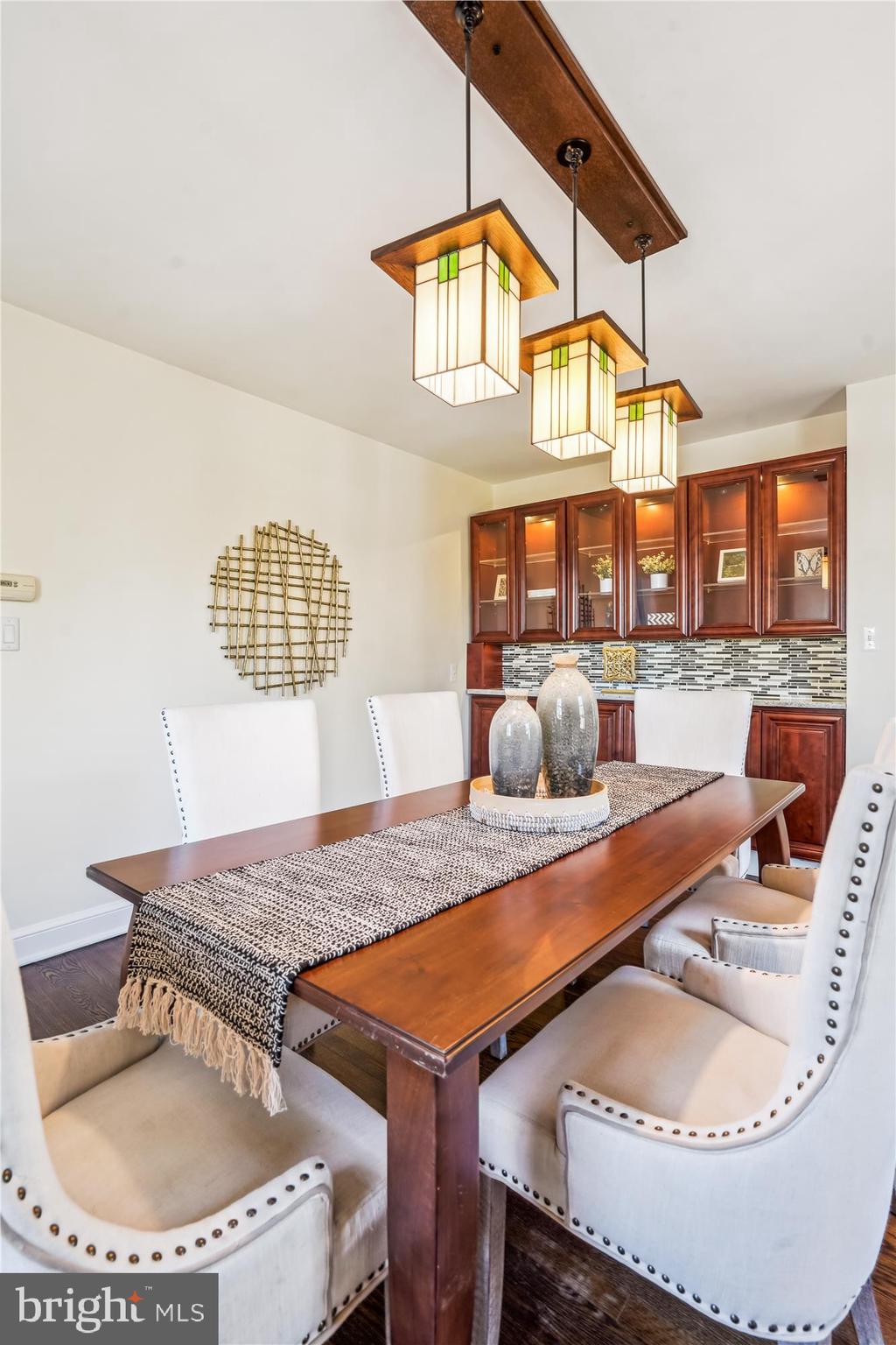 ROLLINGWOOD - Residential