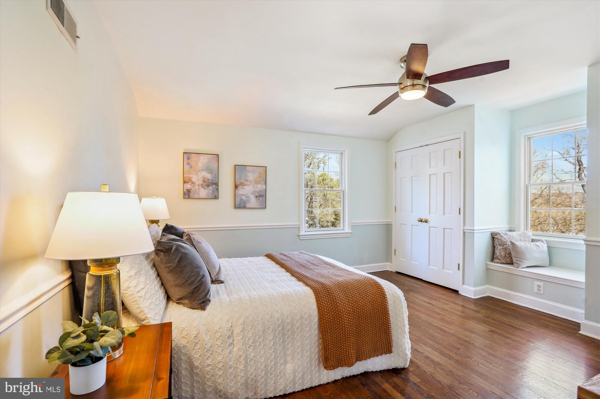 ROLLINGWOOD - Residential