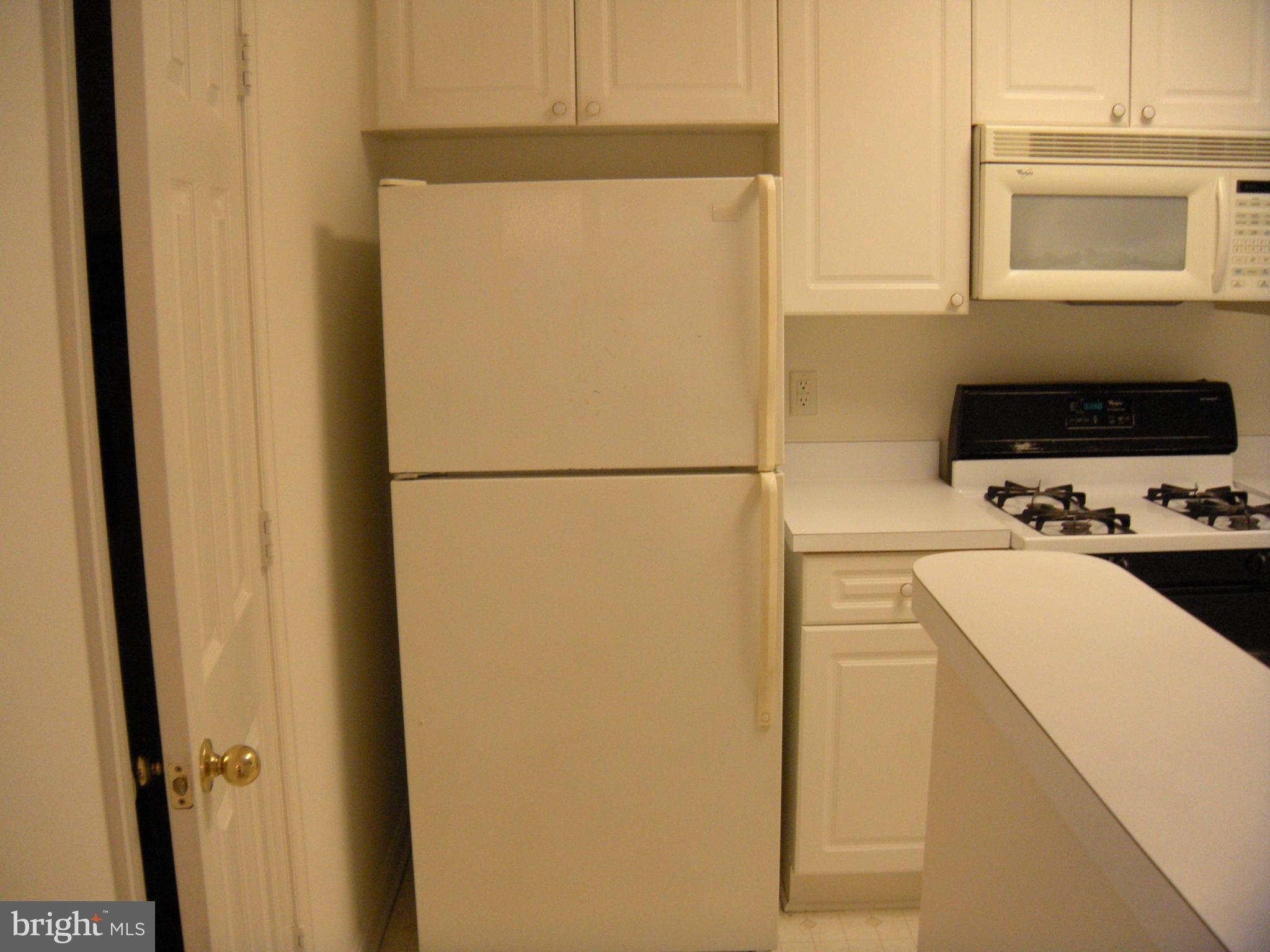 MANORS AT MCNAIR FARMS - Residential Lease