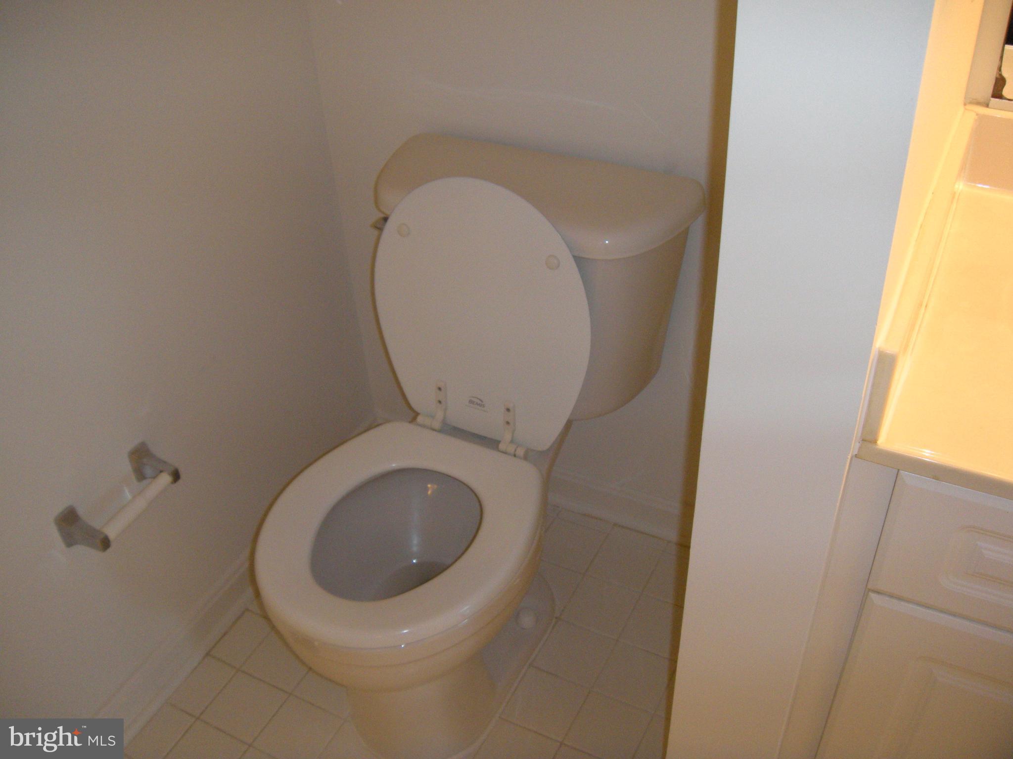 MANORS AT MCNAIR FARMS - Residential Lease