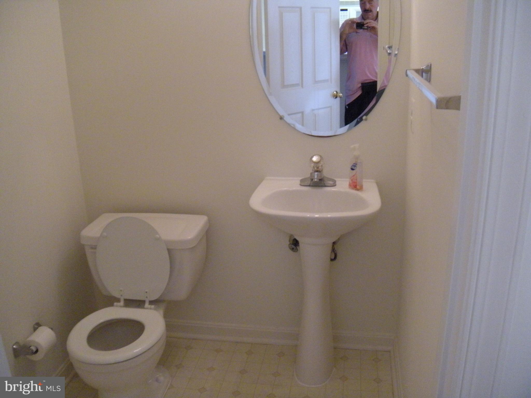 MANORS AT MCNAIR FARMS - Residential Lease